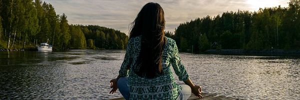 Mindfulness y meditación: guía para reducir el estrés en la vida moderna